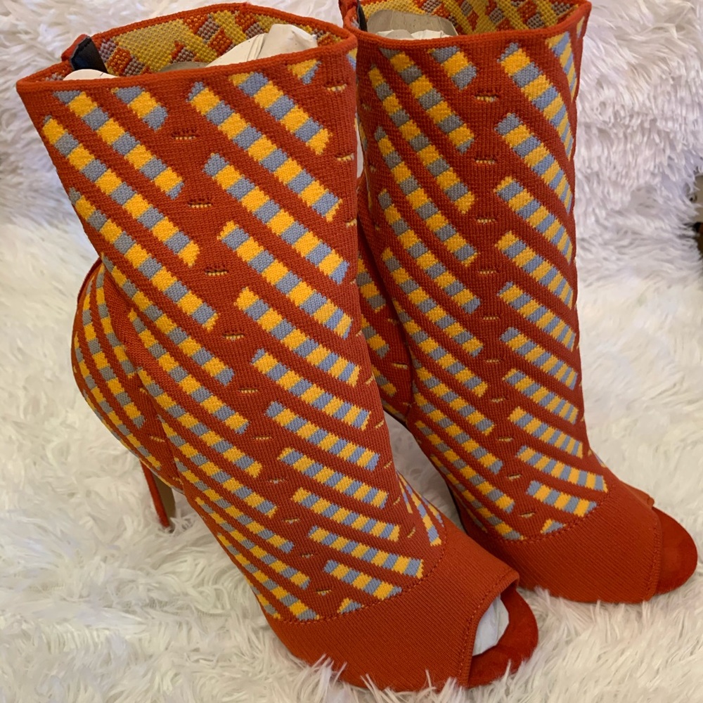 Liliana orange multi heels